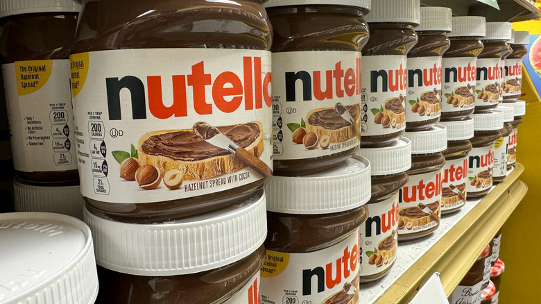 Pots de Nutella en magasin