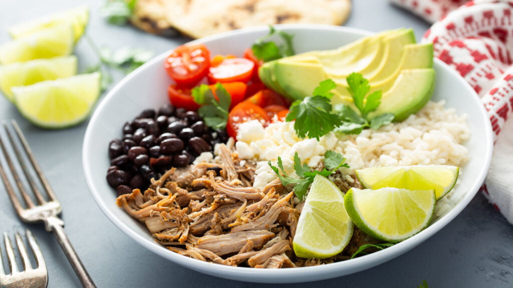 L'ingrédient clé des carnitas de Chipotle ajoute une touche aromatique