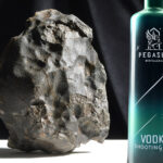 Goûtez à la vodka Météorite avec la dernière version de Pegasus Distillerie