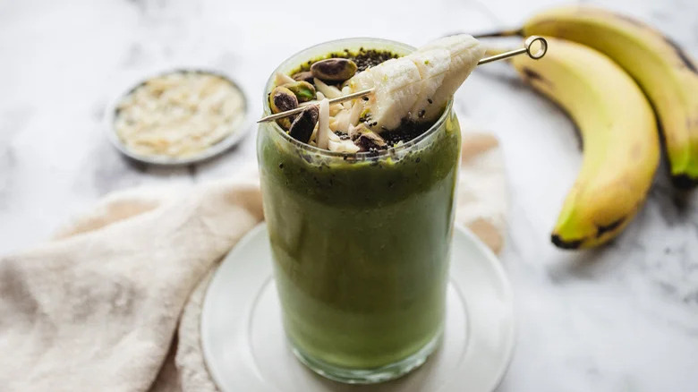 Smoothie au matcha végétal