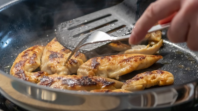 poulet à la poêle