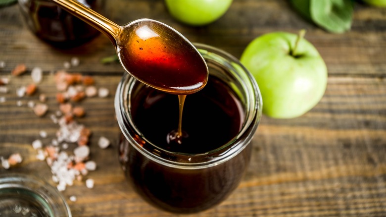 Pommes et sirop de cidre