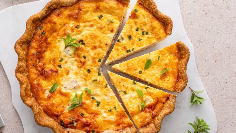 Croûte à tarte avec quiche