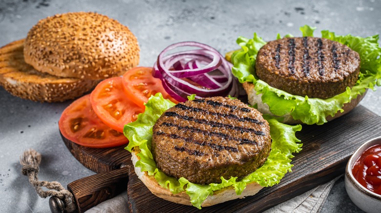 galettes de hamburger aux haricots noirs