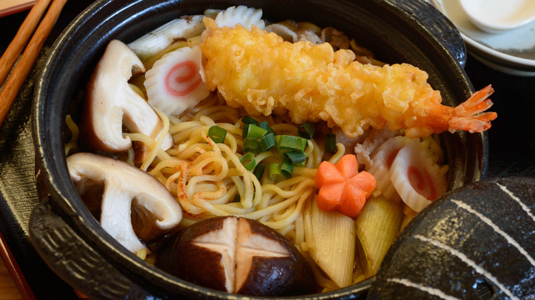 nabeyaki aux crevettes tempura