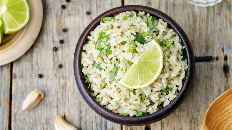 Riz à la coriandre et au citron vert