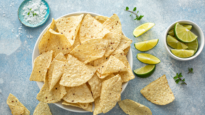 Chips au sel et au citron vert