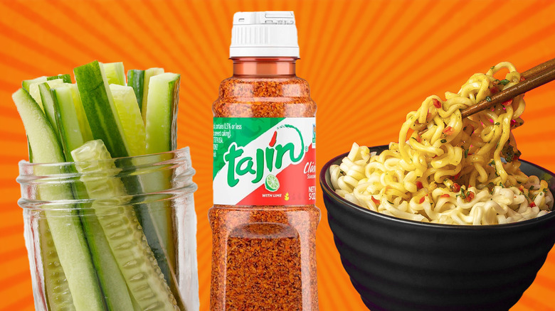 concombres à côté du tajin et du ramen