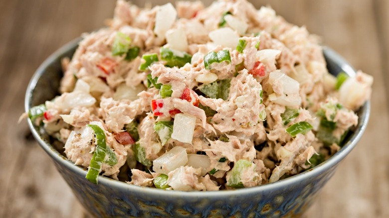 poke bowl à la salade de thon