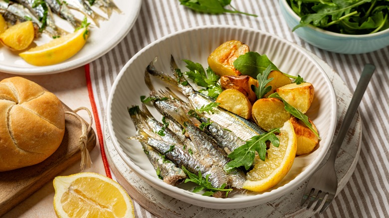 Sardines aux pommes de terre et au citron