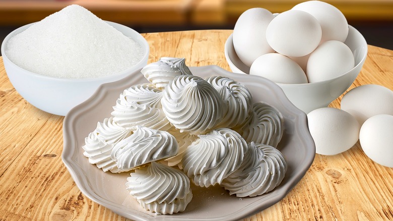 Meringues au sucre et aux œufs