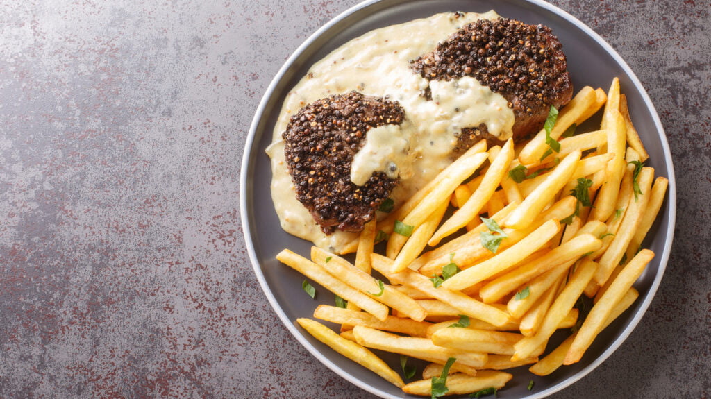 Les meilleures coupes de steak pour un steak au poivre classique