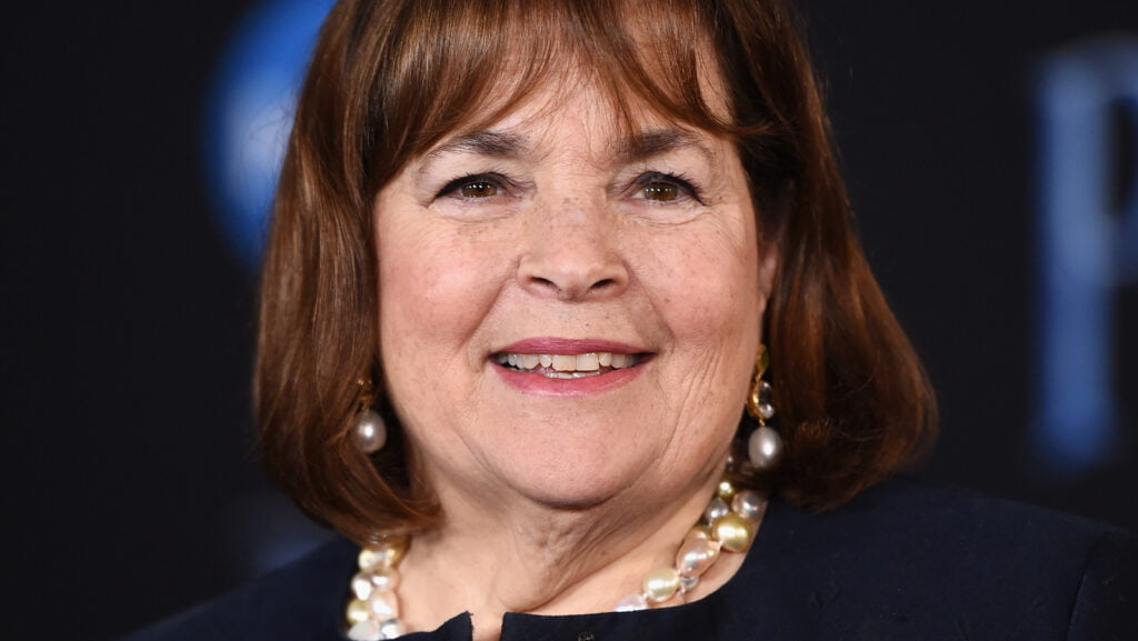 L'ingrédient en pot qu'Ina Garten ajoute à sa soupe de posole de porc épicée