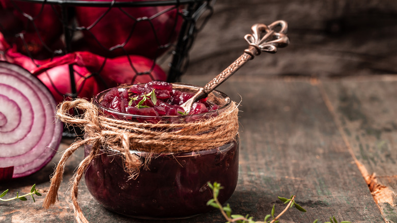 Confiture d'oignons rouges 