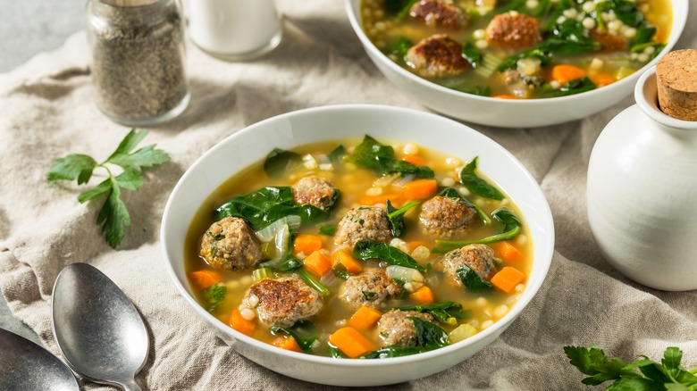 soupe aux boulettes de viande