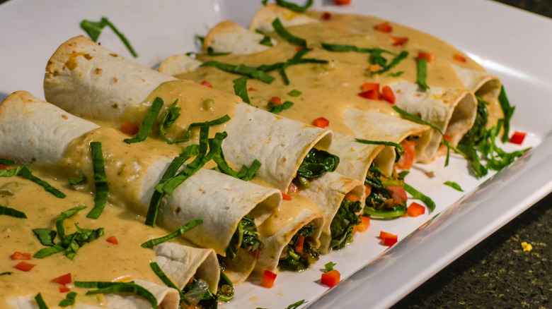 Enchiladas végétaliennes aux épinards