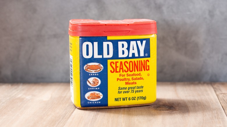 Contenant d'assaisonnement Old Bay